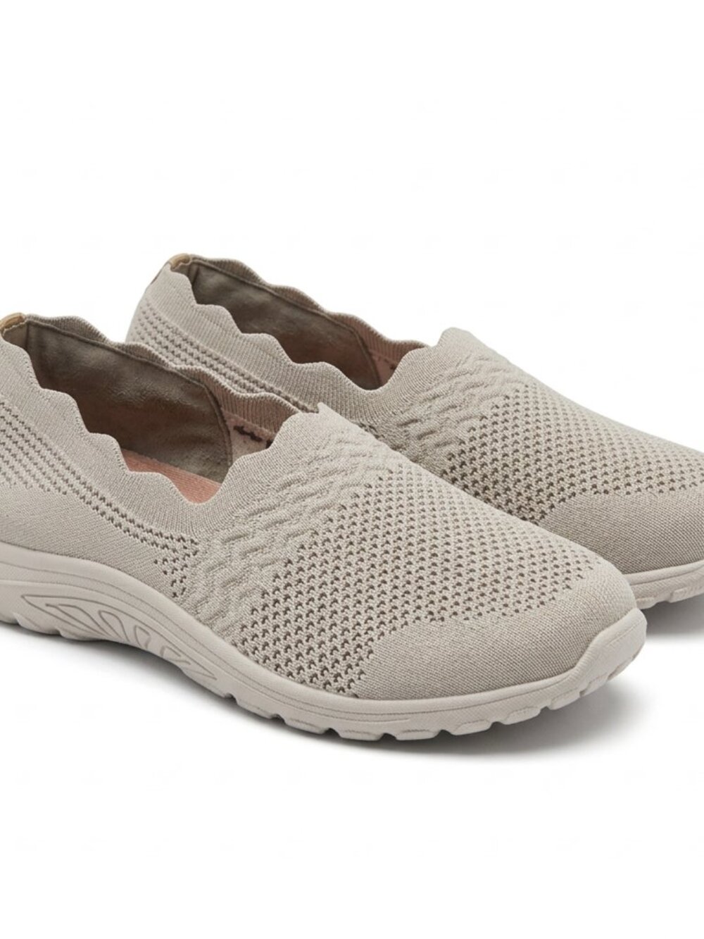 Skechers Reggae Fest Scalloped Slip-Ons Women's Size 9 Shoes Taupe Relaxed Fit